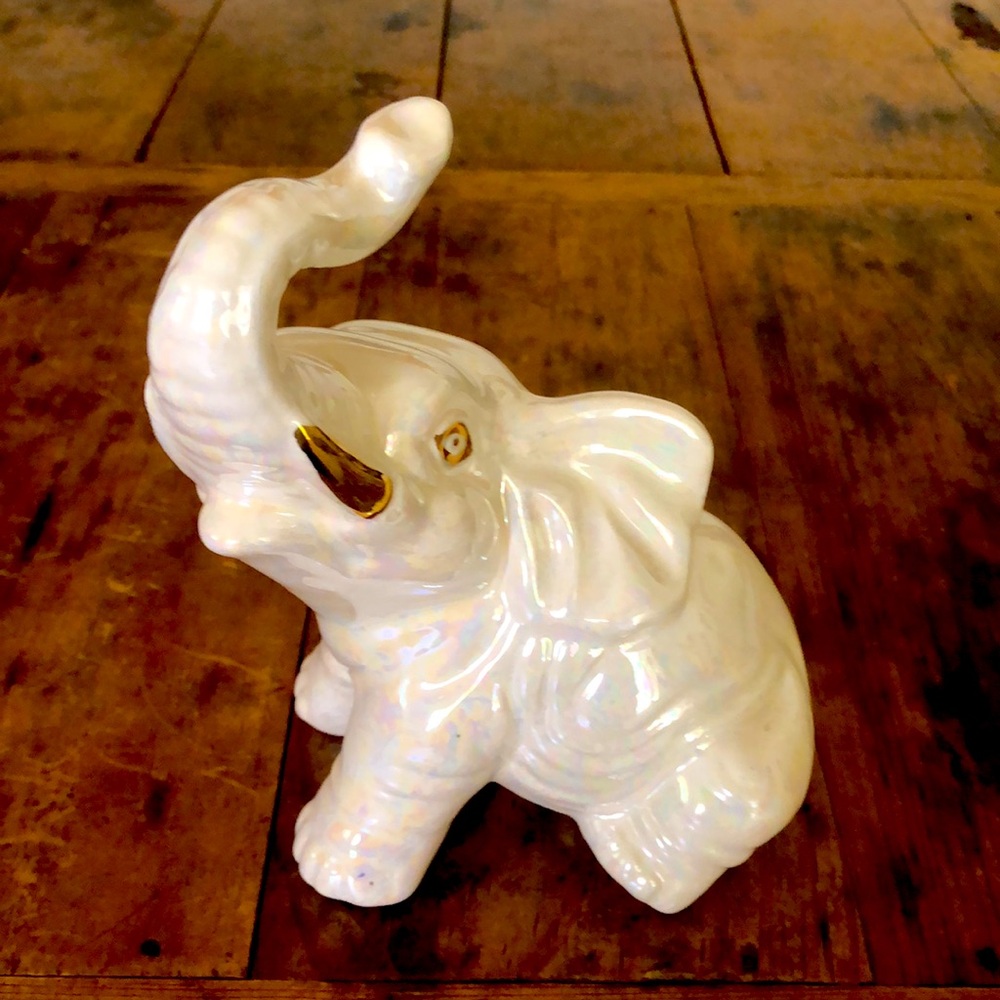 VTG “Good Luck Trunk” Ceramic White Iridescent Lustureware Elephant Statue